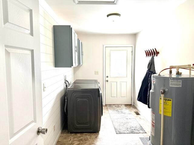 1781 Kelly Court, Wheatfield, IN 46392