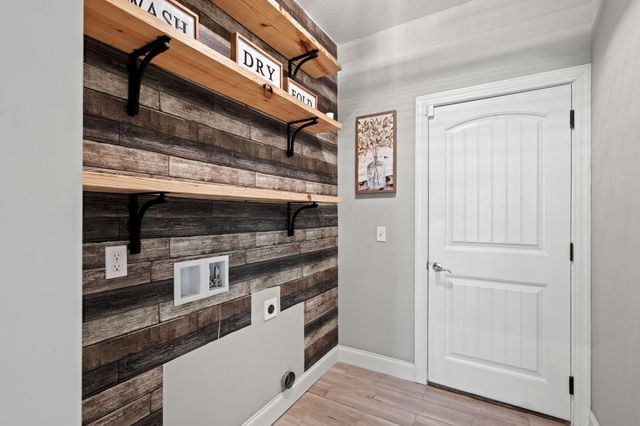 8229 Pierpoint Drive, Harrison, TN 37341