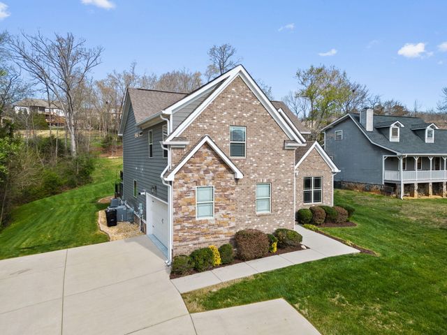 8229 Pierpoint Drive, Harrison, TN 37341