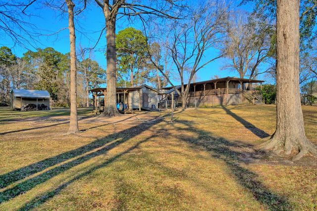 434 Ramsey Drive, Hemphill, TX 75948