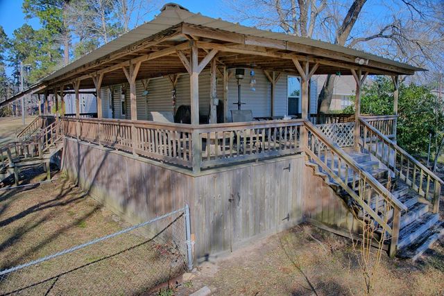434 Ramsey Drive, Hemphill, TX 75948