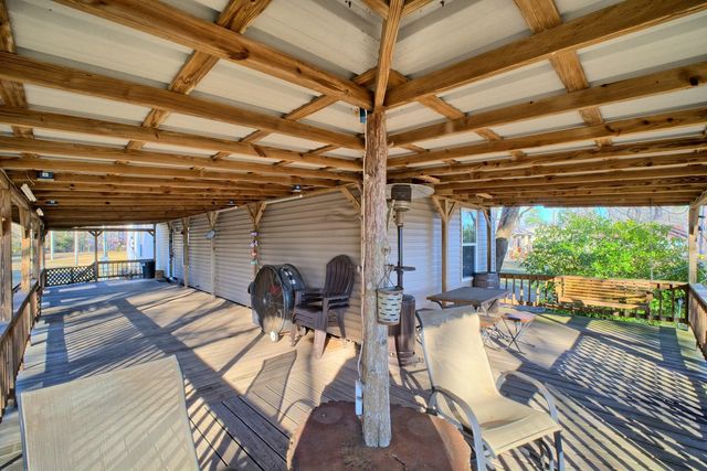 434 Ramsey Drive, Hemphill, TX 75948