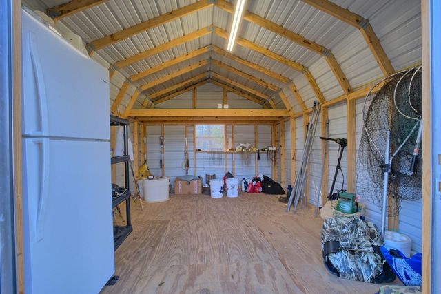 434 Ramsey Drive, Hemphill, TX 75948