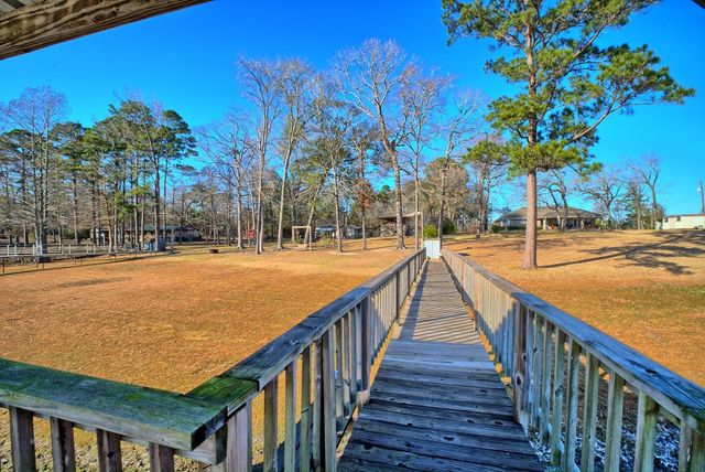 434 Ramsey Drive, Hemphill, TX 75948