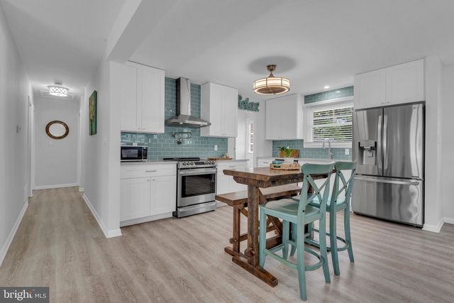 536 MANOR RD, Severna Park, MD 21146