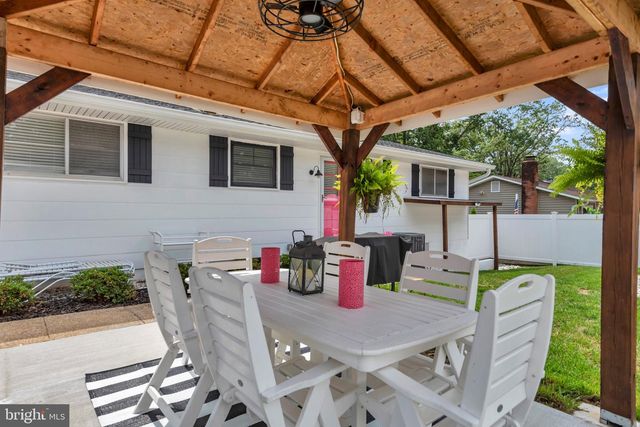 536 MANOR RD, Severna Park, MD 21146