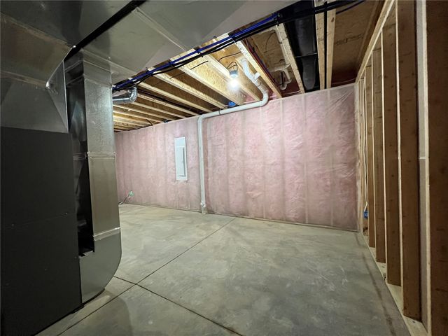 1296 Berkshire Lane, North Liberty, IA 52317