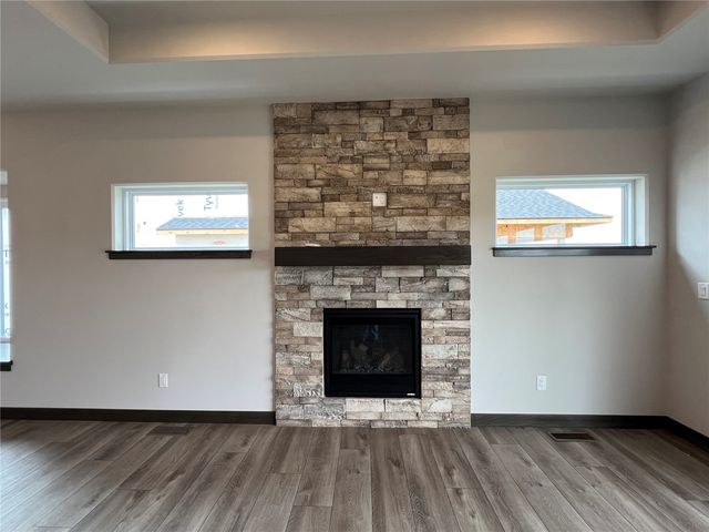 1296 Berkshire Lane, North Liberty, IA 52317