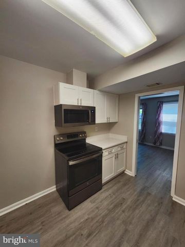 208 WESTDALE DR, Waldorf, MD 20601