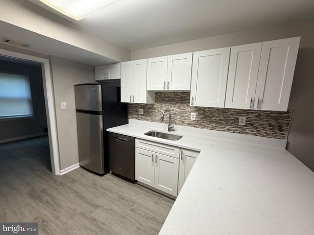 208 WESTDALE DR, Waldorf, MD 20601