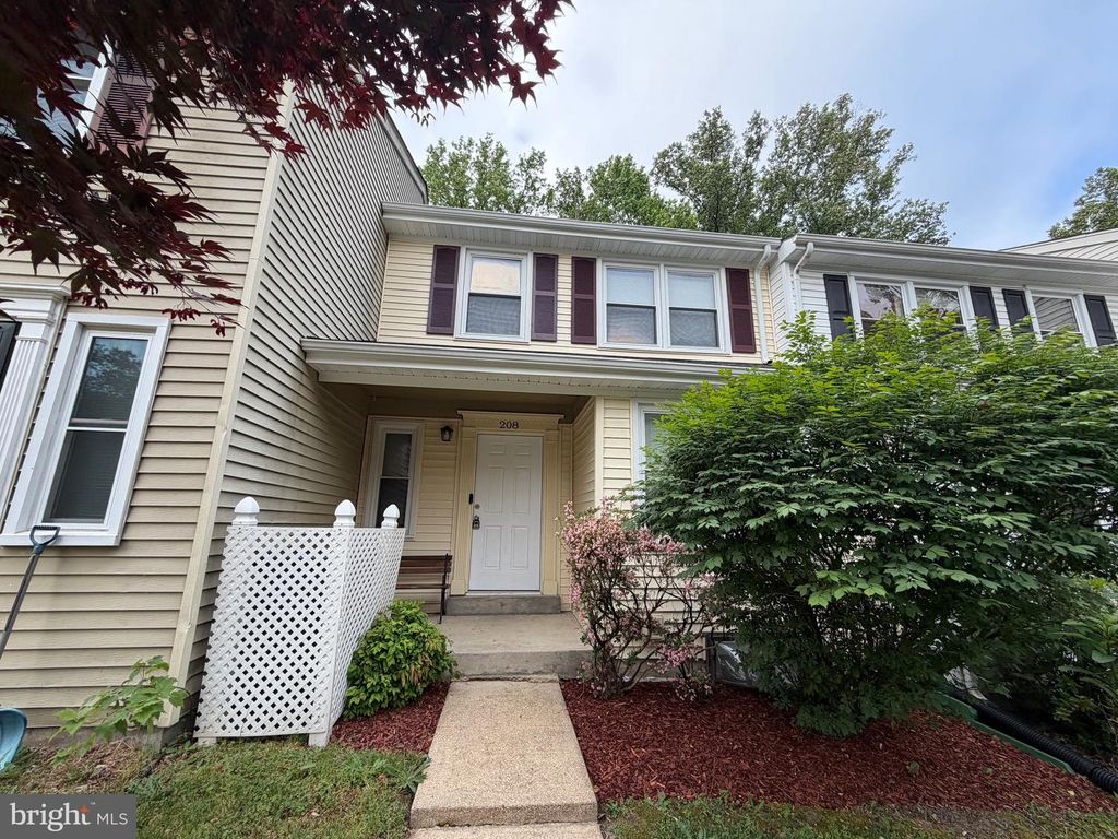 208 WESTDALE DR, Waldorf, MD 20601