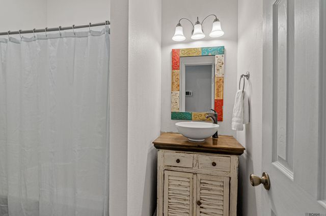 15022 Point Chenier Ave, Baton Rouge, LA 70817