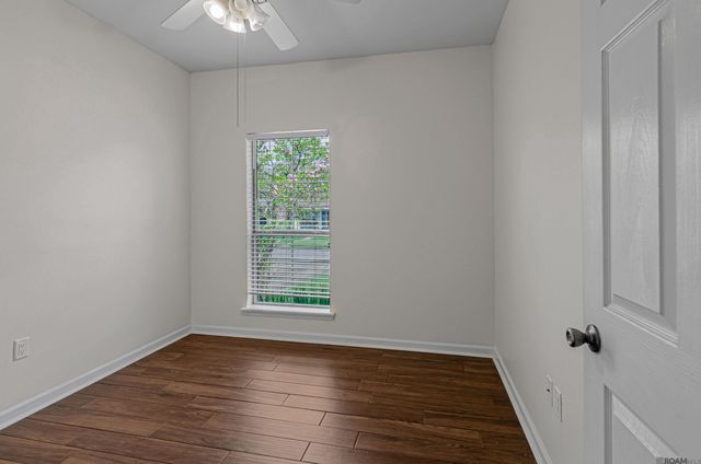 15022 Point Chenier Ave, Baton Rouge, LA 70817