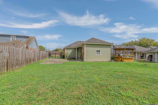 15022 Point Chenier Ave, Baton Rouge, LA 70817