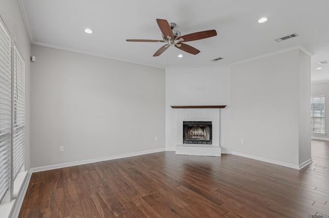 15022 Point Chenier Ave, Baton Rouge, LA 70817