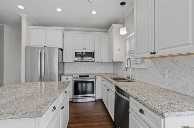 15022 Point Chenier Ave, Baton Rouge, LA 70817