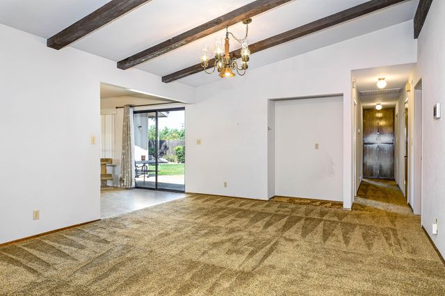 12066 Excelsior Avenue, Hanford, CA 93230
