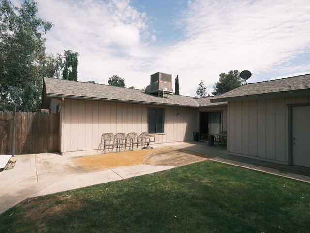 12066 Excelsior Avenue, Hanford, CA 93230