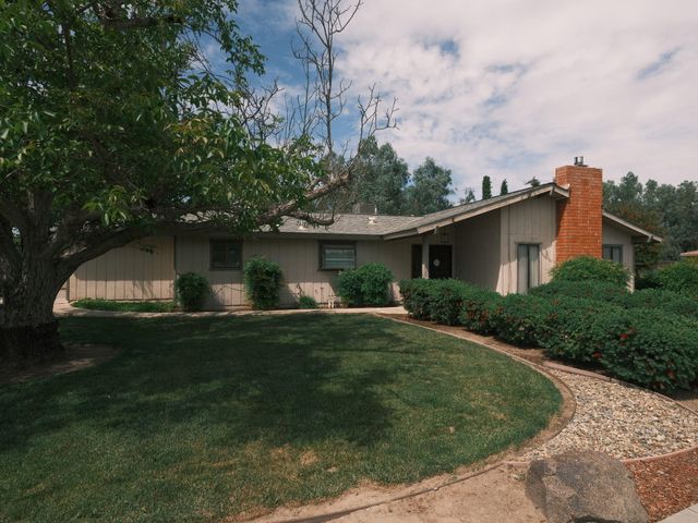 12066 Excelsior Avenue, Hanford, CA 93230
