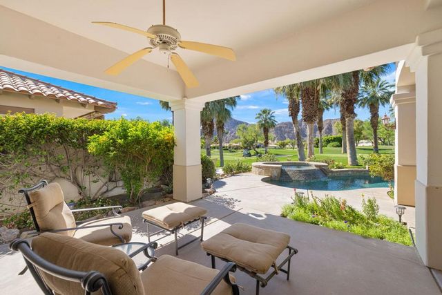 48145 Paso Tiempo Lane, La Quinta, CA 92253