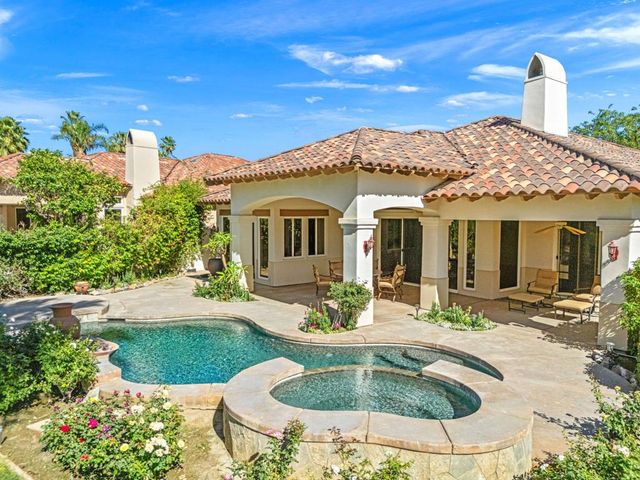 48145 Paso Tiempo Lane, La Quinta, CA 92253