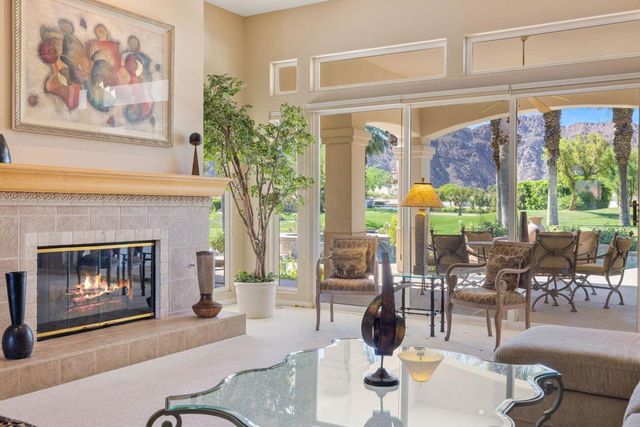48145 Paso Tiempo Lane, La Quinta, CA 92253