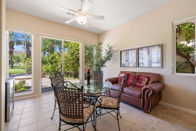 48145 Paso Tiempo Lane, La Quinta, CA 92253
