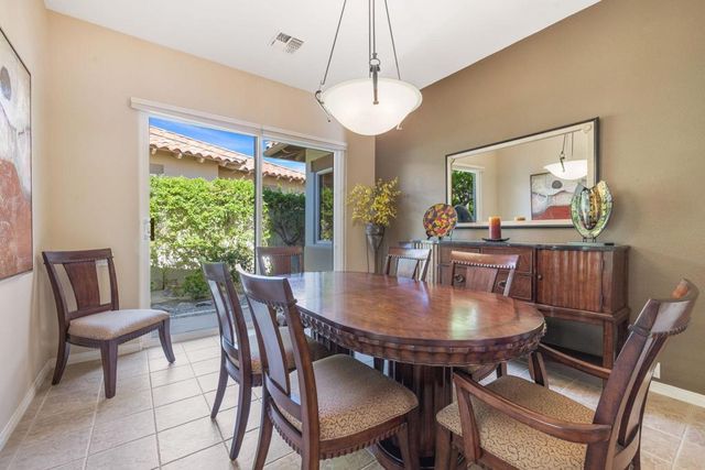 48145 Paso Tiempo Lane, La Quinta, CA 92253