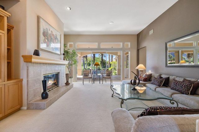 48145 Paso Tiempo Lane, La Quinta, CA 92253