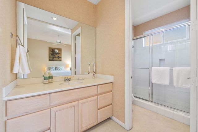 48145 Paso Tiempo Lane, La Quinta, CA 92253