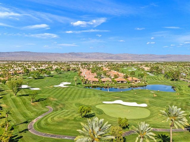 48145 Paso Tiempo Lane, La Quinta, CA 92253