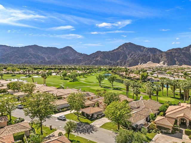 48145 Paso Tiempo Lane, La Quinta, CA 92253