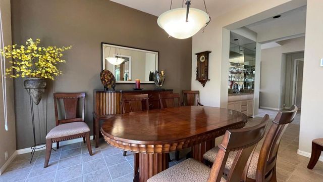48145 Paso Tiempo Lane, La Quinta, CA 92253