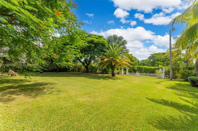 9735 SW 64th Street, Miami, FL 33173