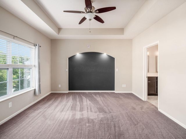 5915 Blackbird Way, Lewis Center, OH 43035