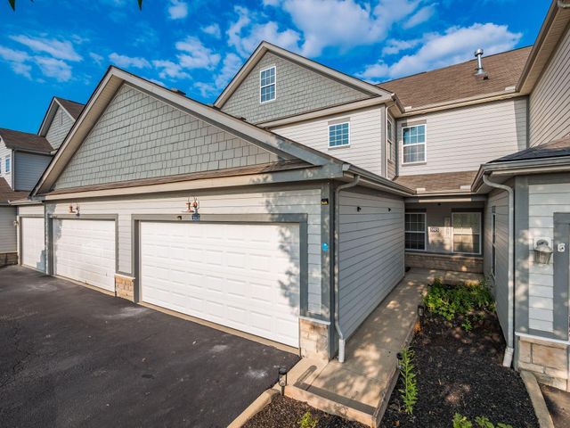 5915 Blackbird Way, Lewis Center, OH 43035
