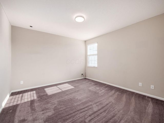 5915 Blackbird Way, Lewis Center, OH 43035