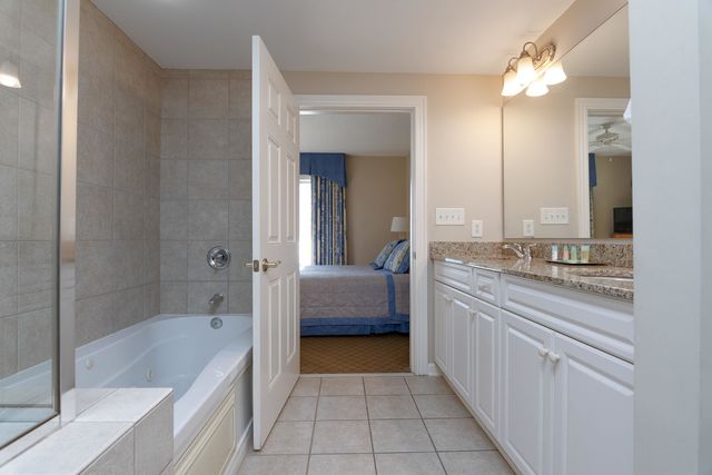 9994 Beach Club Dr Apt 1601, Myrtle Beach, SC 29572