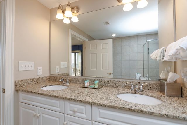 9994 Beach Club Dr Apt 1601, Myrtle Beach, SC 29572