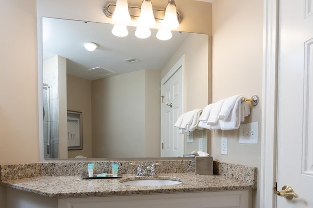 9994 Beach Club Dr Apt 1601, Myrtle Beach, SC 29572