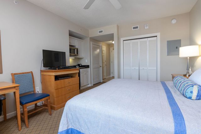 9994 Beach Club Dr Apt 1601, Myrtle Beach, SC 29572