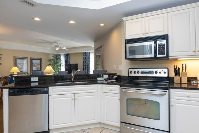 9994 Beach Club Dr Apt 1601, Myrtle Beach, SC 29572