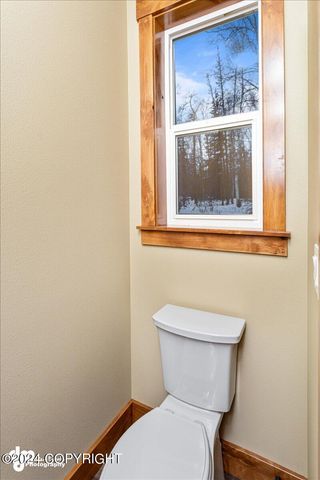 1090 W Bluff View Drive, Wasilla, AK 99654