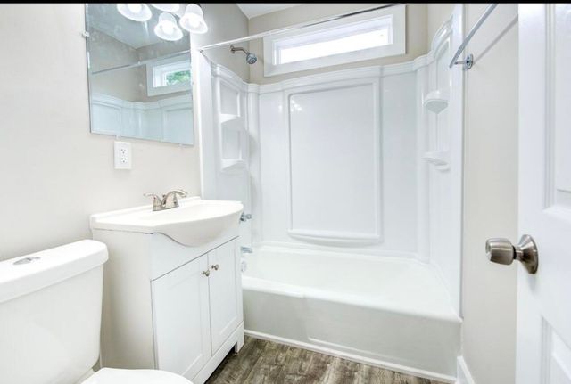 2744 Saratoga Road, North Charleston, SC 29405