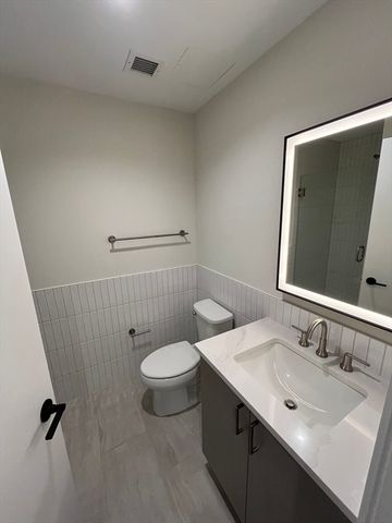 47 Winter Street 702, Boston, MA 02108