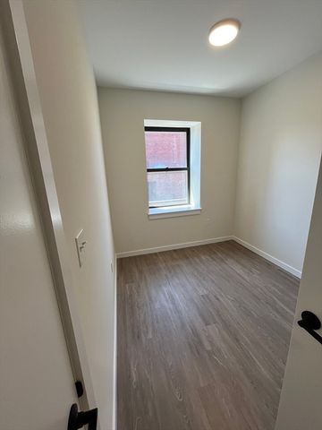 47 Winter Street 702, Boston, MA 02108