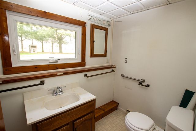 64770 Wade Road, Cassopolis, MI 49031