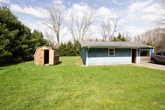 64770 Wade Road, Cassopolis, MI 49031