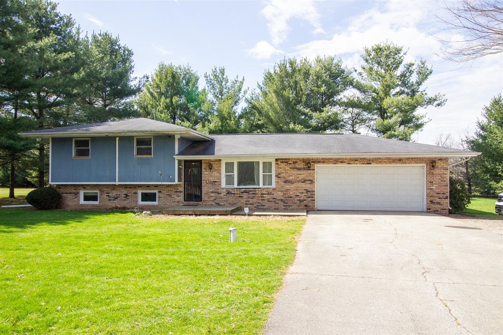 64770 Wade Road, Cassopolis, MI 49031