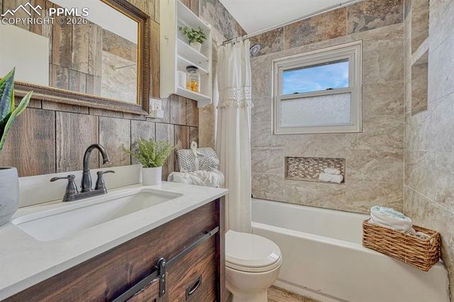 7815 Maverick Road, Colorado Springs, CO 80908